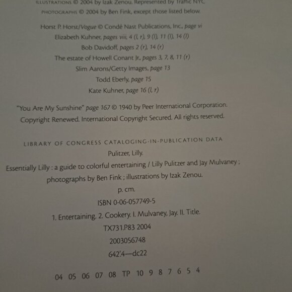 Lilly Pulitzer 1st Edition Entertaining Book 184 pages - Picture 3 of 6